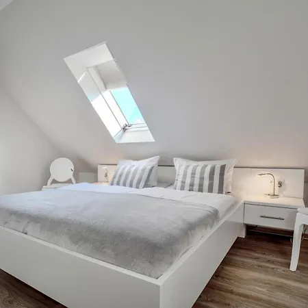 Voss 12 Apartament *